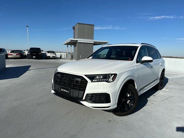 2023 Audi Q7 Premium Plus