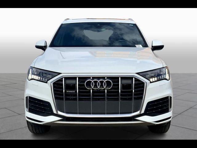 2023 Audi Q7 Premium Plus