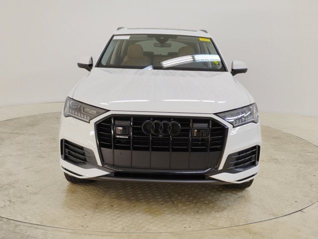 2023 Audi Q7 Premium Plus