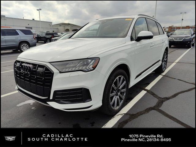 2023 Audi Q7 Premium Plus