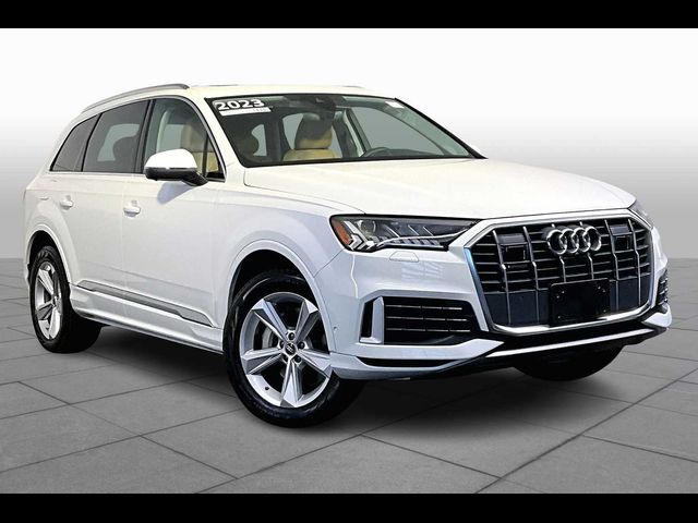 2023 Audi Q7 Premium Plus