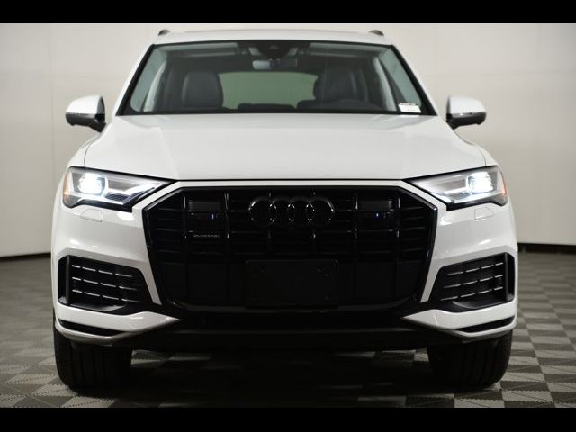 2023 Audi Q7 Premium Plus