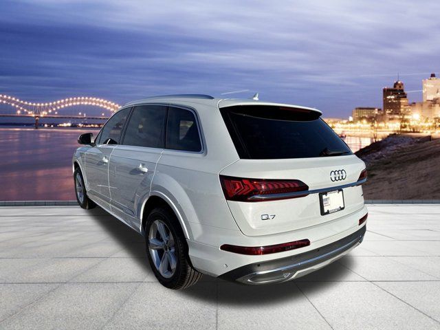 2023 Audi Q7 Premium Plus