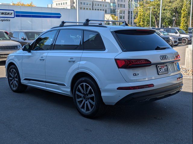 2023 Audi Q7 Premium Plus