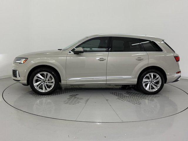 2023 Audi Q7 Premium Plus