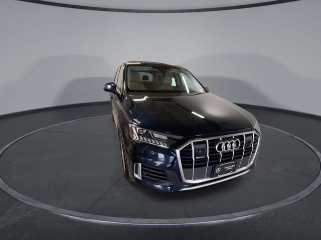 2023 Audi Q7 Premium Plus