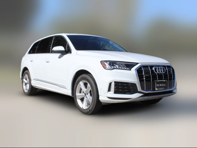 2023 Audi Q7 Premium Plus