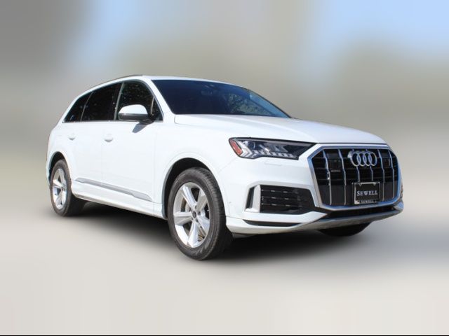 2023 Audi Q7 Premium Plus