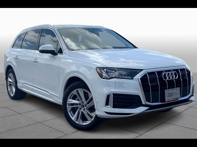 2023 Audi Q7 Premium Plus