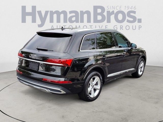 2023 Audi Q7 Premium Plus