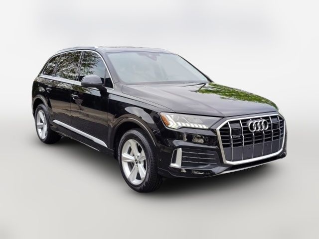 2023 Audi Q7 Premium Plus