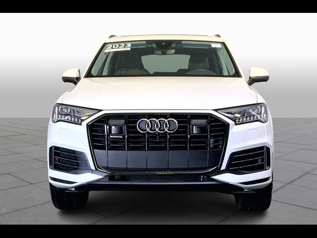 2023 Audi Q7 Premium Plus