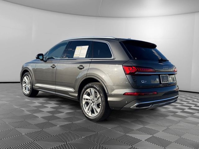 2023 Audi Q7 Premium Plus