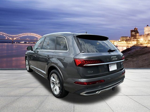 2023 Audi Q7 Premium Plus