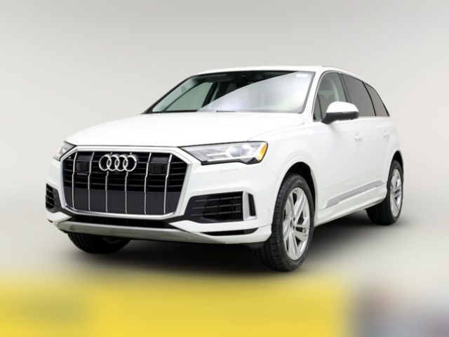 2023 Audi Q7 Premium Plus