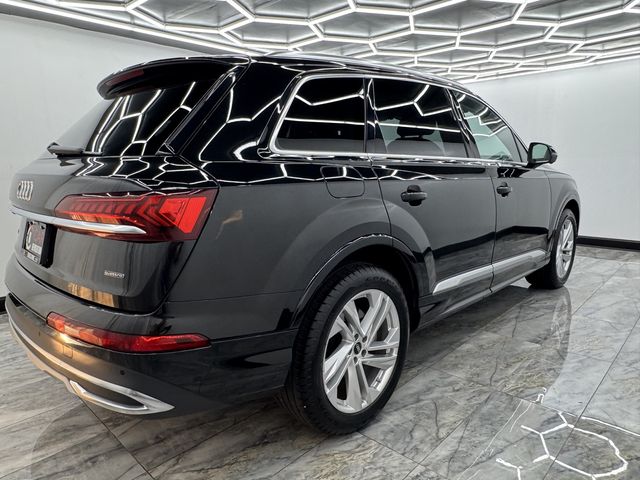 2023 Audi Q7 Premium Plus