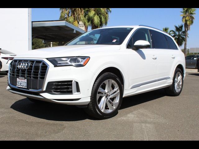 2023 Audi Q7 Premium Plus