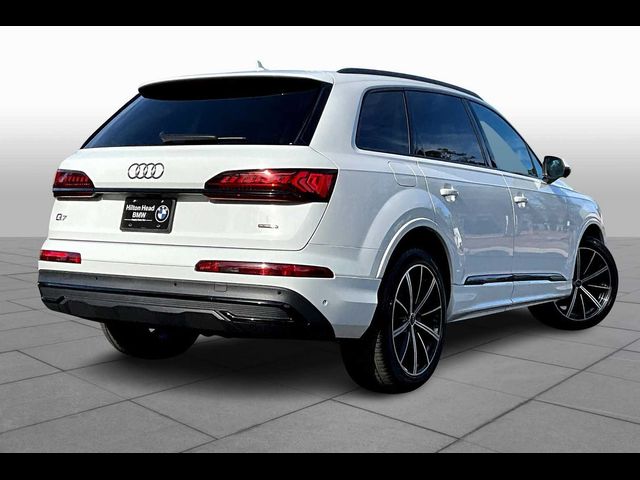 2023 Audi Q7 Premium Plus