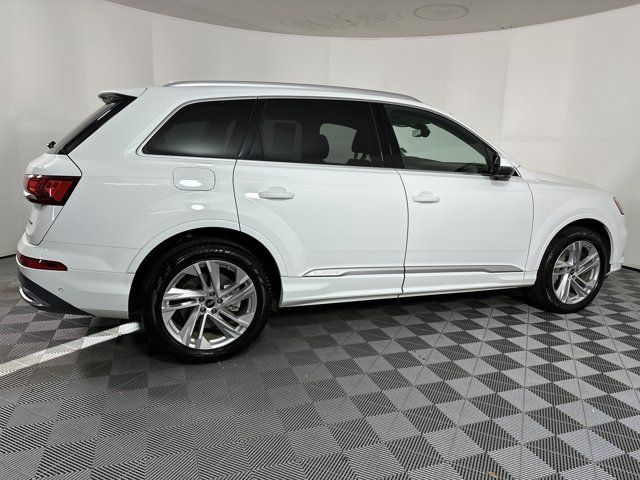 2023 Audi Q7 Premium Plus