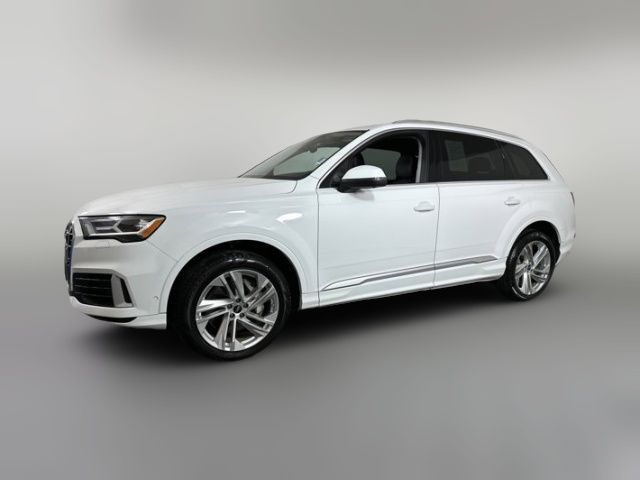 2023 Audi Q7 Premium Plus