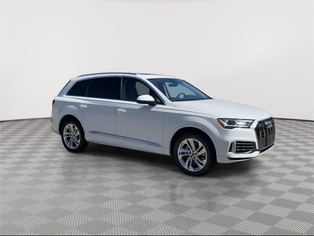 2023 Audi Q7 Premium Plus