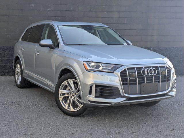 2023 Audi Q7 Premium Plus