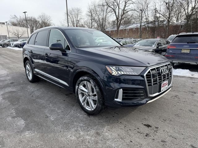 2023 Audi Q7 Premium Plus