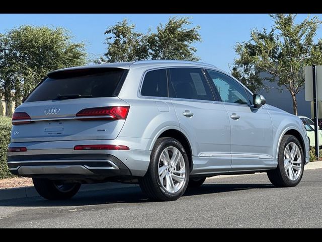 2023 Audi Q7 Premium Plus