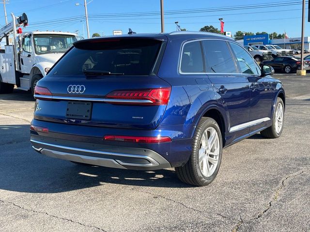 2023 Audi Q7 Premium Plus