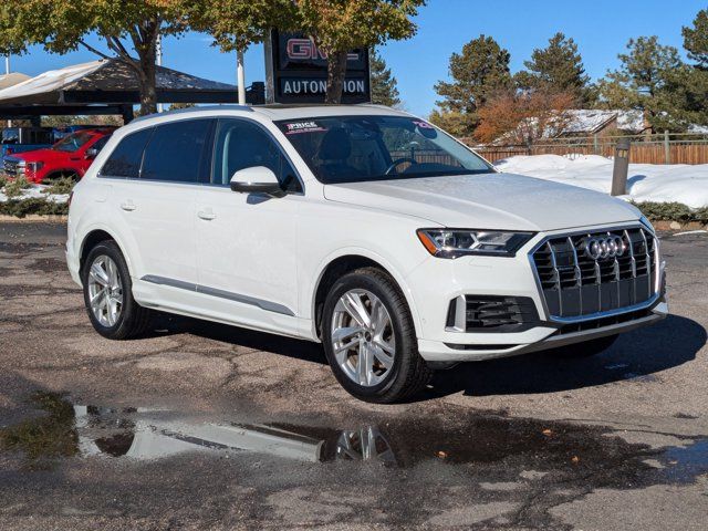 2023 Audi Q7 Premium Plus