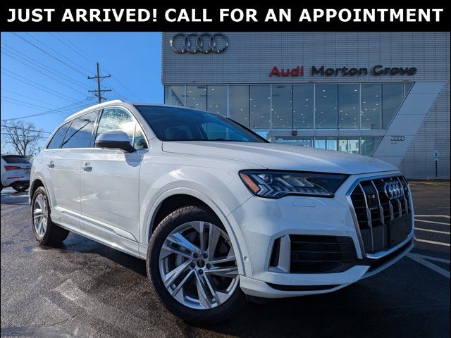 2023 Audi Q7 Premium Plus