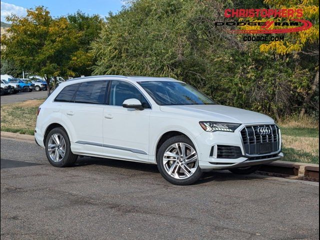 2023 Audi Q7 Premium Plus