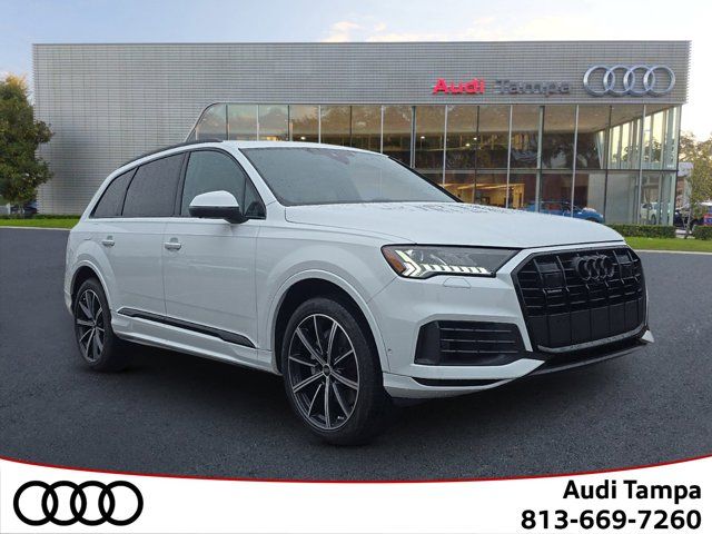 2023 Audi Q7 Premium Plus