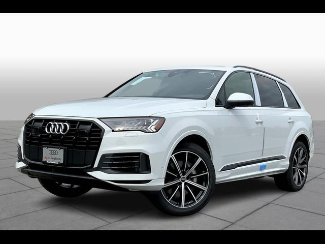 2023 Audi Q7 Premium Plus