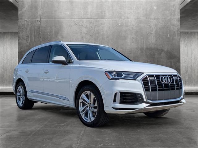 2023 Audi Q7 Premium Plus