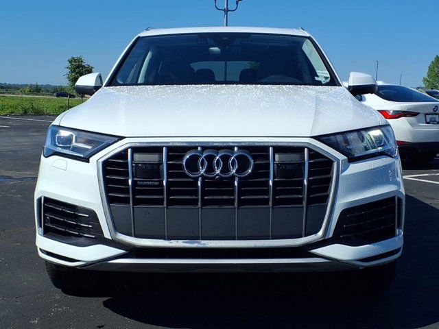 2023 Audi Q7 Premium Plus