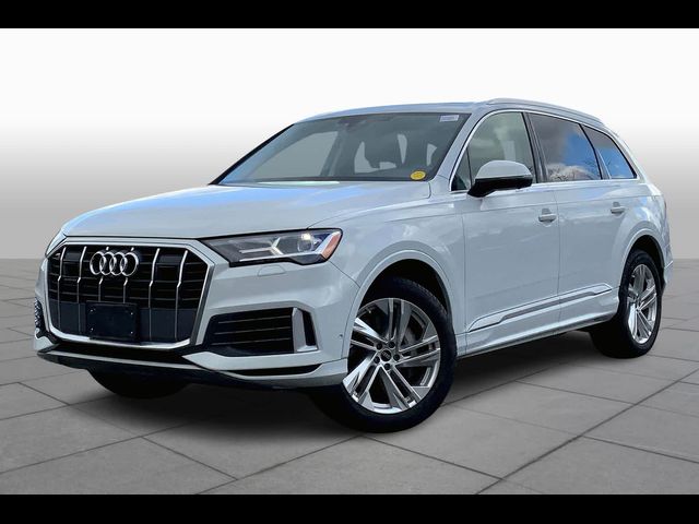 2023 Audi Q7 Premium Plus