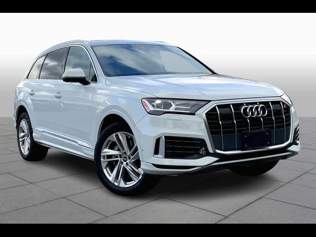 2023 Audi Q7 Premium Plus