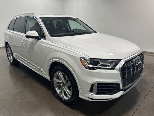 2023 Audi Q7 Premium Plus