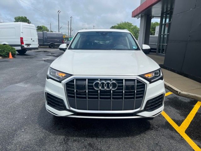 2023 Audi Q7 Premium Plus