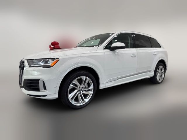 2023 Audi Q7 Premium Plus