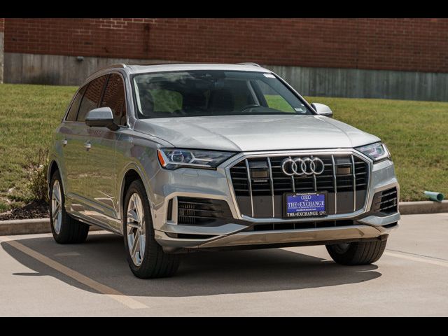 2023 Audi Q7 Premium Plus
