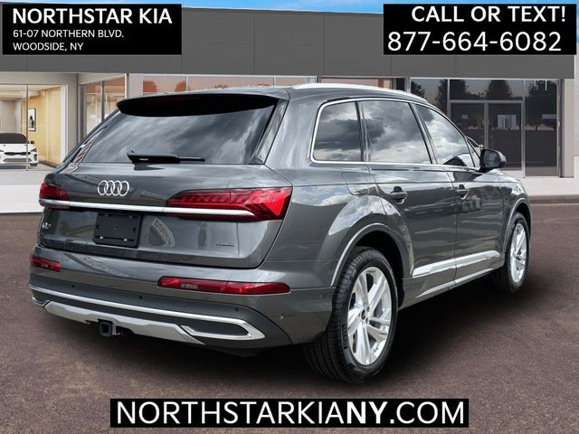 2023 Audi Q7 Premium Plus