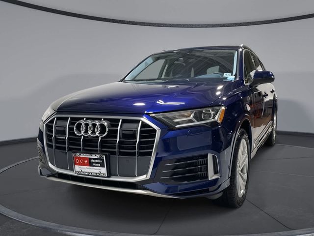 2023 Audi Q7 Premium Plus