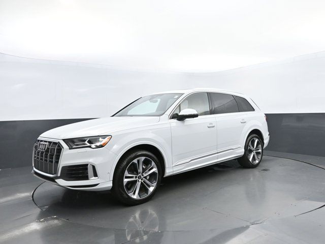 2023 Audi Q7 Premium Plus