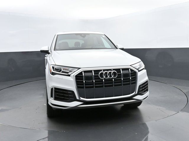 2023 Audi Q7 Premium Plus