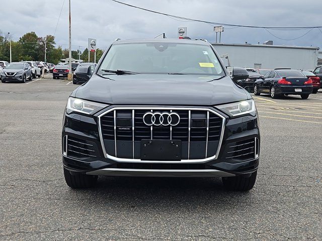 2023 Audi Q7 Premium Plus