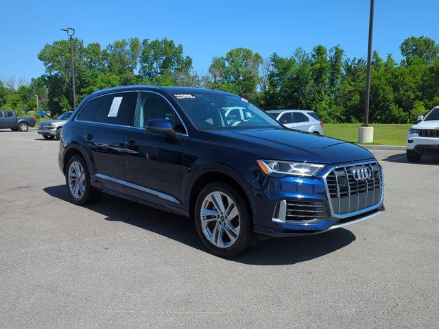 2023 Audi Q7 Premium Plus