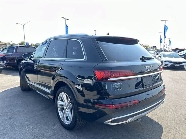 2023 Audi Q7 Premium Plus