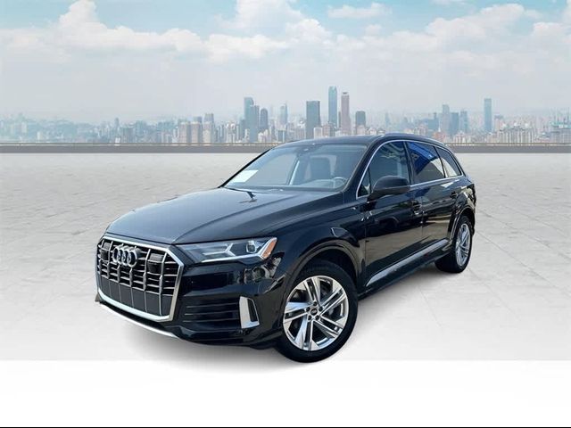 2023 Audi Q7 Premium Plus